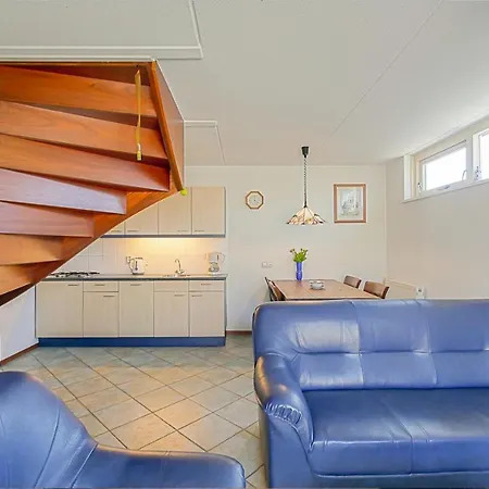 Guja - Aan Zee Holiday home
